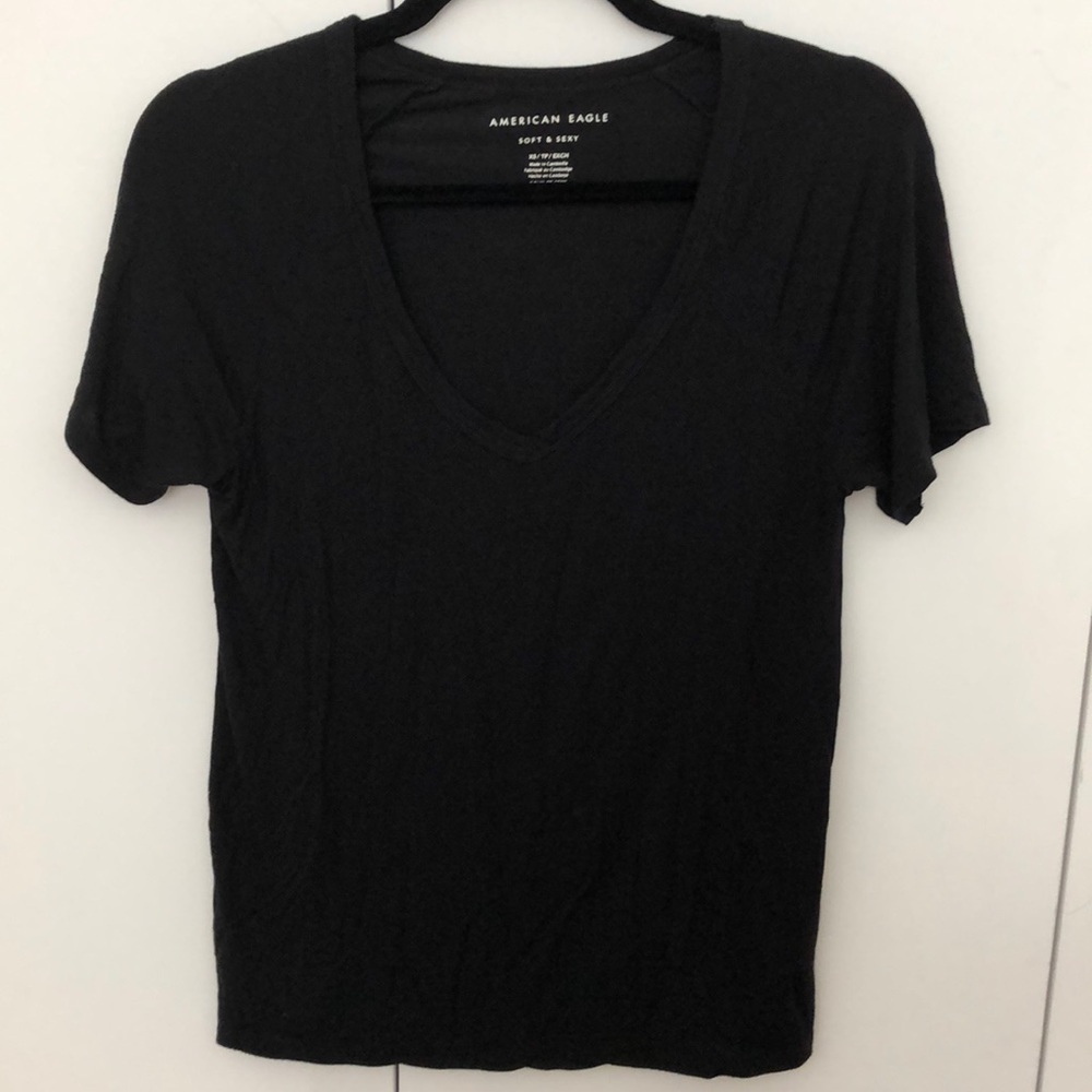 American Eagle black soft & sexy XS tee